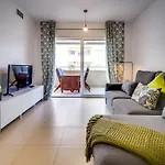 Vivalidays Alicia - Fenals - Apartment Lloret de Mar