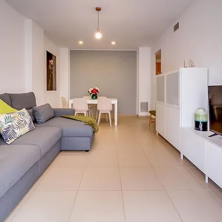 Vivalidays Alicia - Fenals - Appartement Lloret de Mar